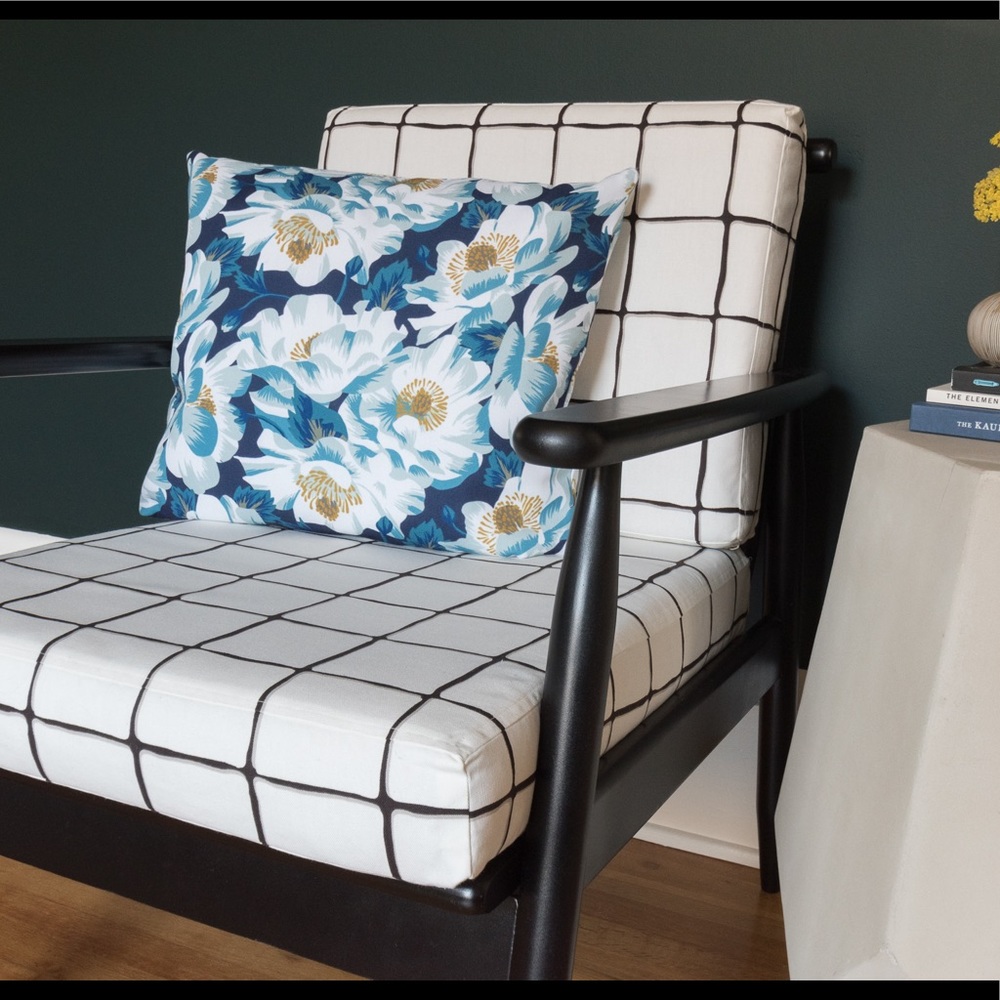 Blue and white night lily floral pillow